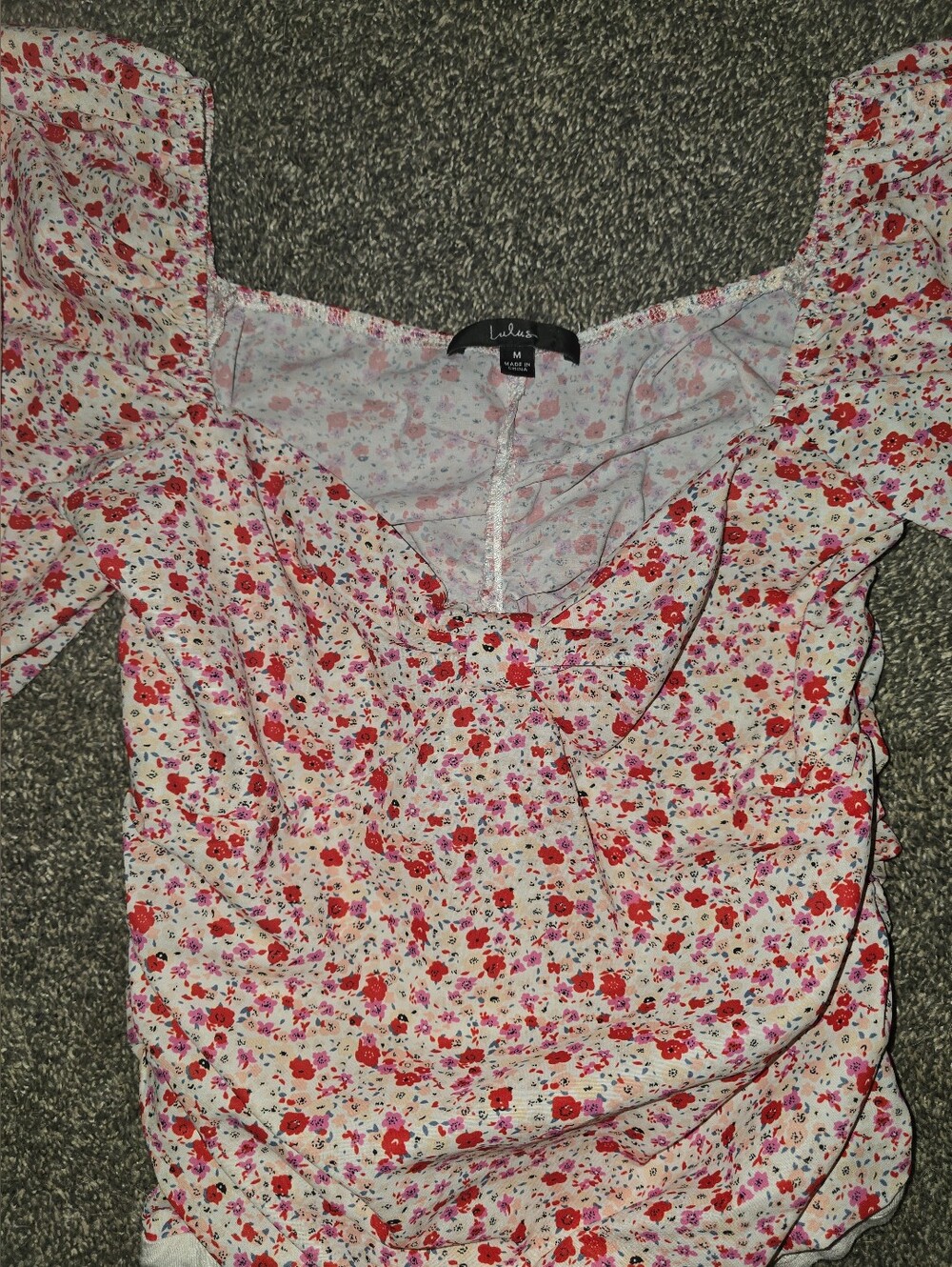 Lulu's White Floral Square-Neck Puff Sleeve Top